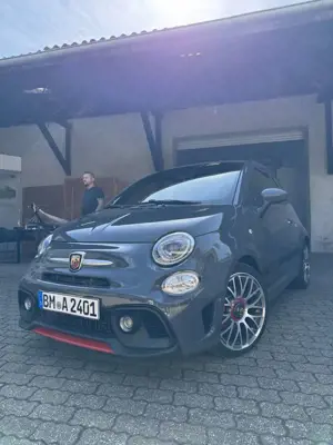 Abarth 595 TÜV 06/27! VB checkheft gepflegt