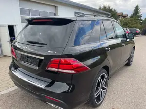 Mercedes-Benz GLE 350 GLE 350 d 4Matic| neuer Motor bei 168tkm Bild 4
