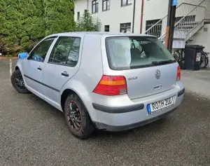 Volkswagen Golf Bild 4