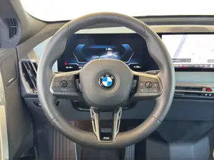 BMW iX xDrive40 M Sport Navi.Laser.Pano.AHK.360°.ACC Bild 5