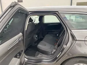 Ford Mondeo Bild 4