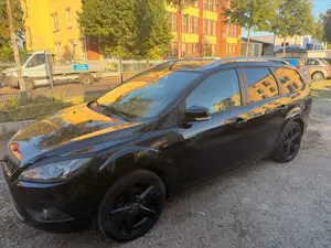 Ford Focus Focus Turnier 1.6 Ti-VCT Black Magic