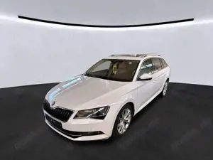 Skoda Superb Combi Premium Edition*Panorama*