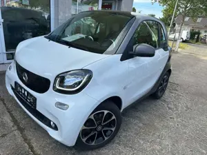 smart forTwo Automatik,Navi,Pano, 90PS