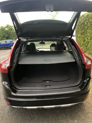 Volvo XC60 Kinetic 2WD Bild 4