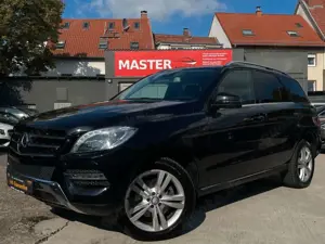 Mercedes-Benz ML 350 CDI BlueTec *2.HAND*PANO*DISTRONIC*258 PS