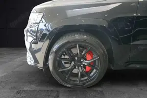 Jeep Grand Cherokee 6.4 V8 HEMI SRT+NAVI+KAMERA+PANO Bild 4