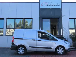 Ford Transit Courier 1.5 Navigation Klima Bild 5