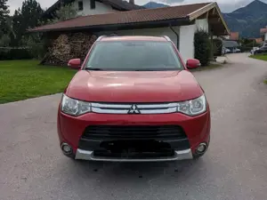 Mitsubishi Outlander Outlander 2.2 DI-D 4WD Instyle