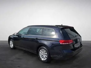 Volkswagen Passat Variant 2,0 TDI Comfortline Bild 5