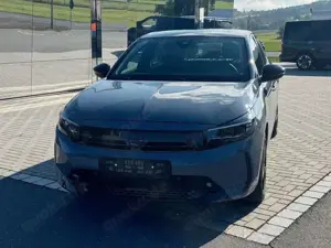 Opel Corsa 1.2 T 101 PS GS-Line Sitzheizung