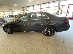 Mercedes-Benz E 300 E-Klasse 9G-TRONIC Avantgarde