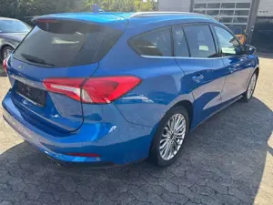 Ford Focus Turnier Titanium Navi/LED/Kamera Bild 5