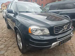 Volvo XC90 2,4 D5 ALLRAD AWD Momentum Automatic EURO5