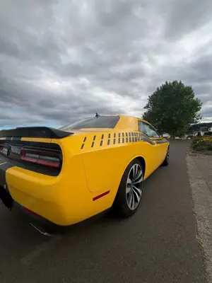 Dodge Challenger R/T Plus 5,7L Bild 5