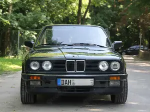 BMW 325 E30 Cabrio 325i Handschalter VFL