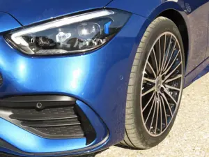 Mercedes-Benz C 220 d T AMG Dig.Light 360° Night 19" Totwinkel Bild 3