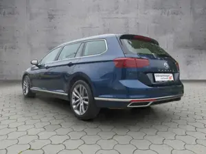 Volkswagen Passat Variant Elegance 4M 2.0TDI DSG/Matrix/Navi/AHK/RFK Allrad Bild 4