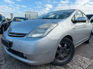 Toyota Prius Sol 1.5 Hybrid/Benzin,Auto,Klima,Kamera