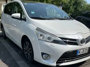 Toyota Verso Verso 2.0 D-4D 5-Sitzer