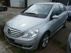 Mercedes-Benz B 180 CDI Klima Leichtmetallfelgen AHK HU/AU 11/2023
