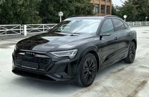 Audi Q8 e-tron Sportback 55 Sline Black Style NP:121T