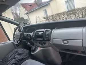 Renault Trafic 1.9 dCi L2H2