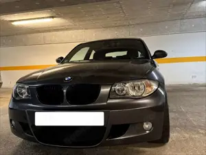 BMW 118 118i volles M-Paket Bild 2