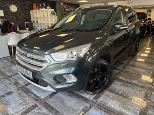 Ford Kuga Titanium*Leder*Navi*Xenon*Kamera*Klimaauto Bild 1