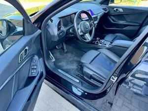 BMW 116 116 d M Sport, LED, Navi, M-Paket, Teilleder, DAB Bild 5