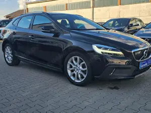 Volvo V40 Cross Country Momentum NAVI*KAMERA*ACC*LED*AHK