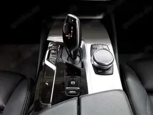 BMW 520 520i Touring Aut. Navi AHK Leder HK Bild 5