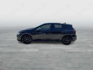 Volkswagen Golf VIII R-LINE 1.5 eTSI DSG PANO REAR VIEW MATRIX AC Bild 2