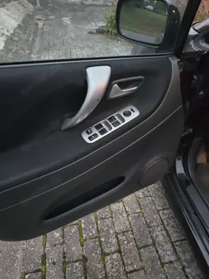 Suzuki Liana Kombi 1.6 Bild 4