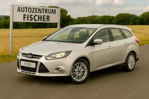 Ford Focus 1,0 Titanium*Sitzheizung*Navi*8Fach