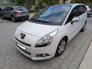 Peugeot 5008 5008 HDI FAP 110 Family