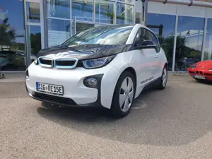 BMW i3 94 Ah Wärmepumpe Schnell-Laden Navi Prof Parkassi Bild 2