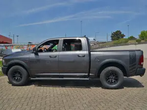 Dodge RAM 5,7 V8 Hemi 4x4 Crew-Cab *LPG-Prins AHK* Bild 2
