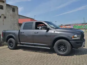 Dodge RAM 5,7 V8 Hemi 4x4 Crew-Cab *LPG-Prins AHK* Bild 5