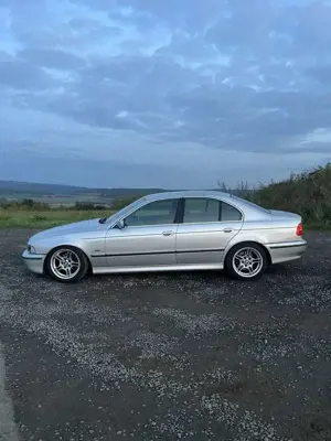BMW 523 E39 Bild 5