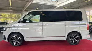 Volkswagen T6 Multivan T6.1 2.0 TDI BULLI  AHK STANDHZ ACC Bild 4
