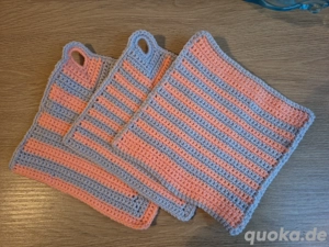 3 gehäkelte Topflappen, Handarbeit Unikat 