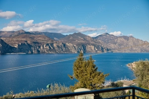 Gardasee Brenzone Italy Esperia 