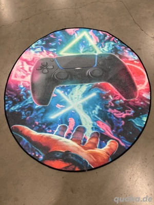 Gaming Teppich 80 cm Rund   Neon Symbole & Schwebender Controller   B-Ware