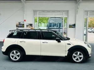 MINI Cooper Clubman 6-Gang PDC NAVI KLMA SHZ Bild 3