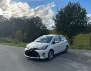 Toyota Yaris Yaris Hybrid 1.5 VVT-i
