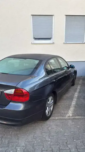 BMW 318 318i