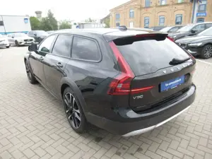 Volvo V90 Cross Country B5 Benzin AWD Ultimate Bild 3