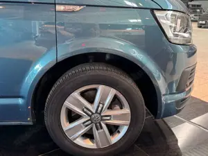 Volkswagen T6 Multivan DSG ACC Navi  AHK.2.HD Bild 4