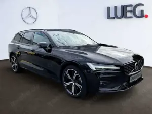Volvo V60 B4 Plus Dark SHD+DRIVER+STANDHZG+DISTRONIC Bild 5